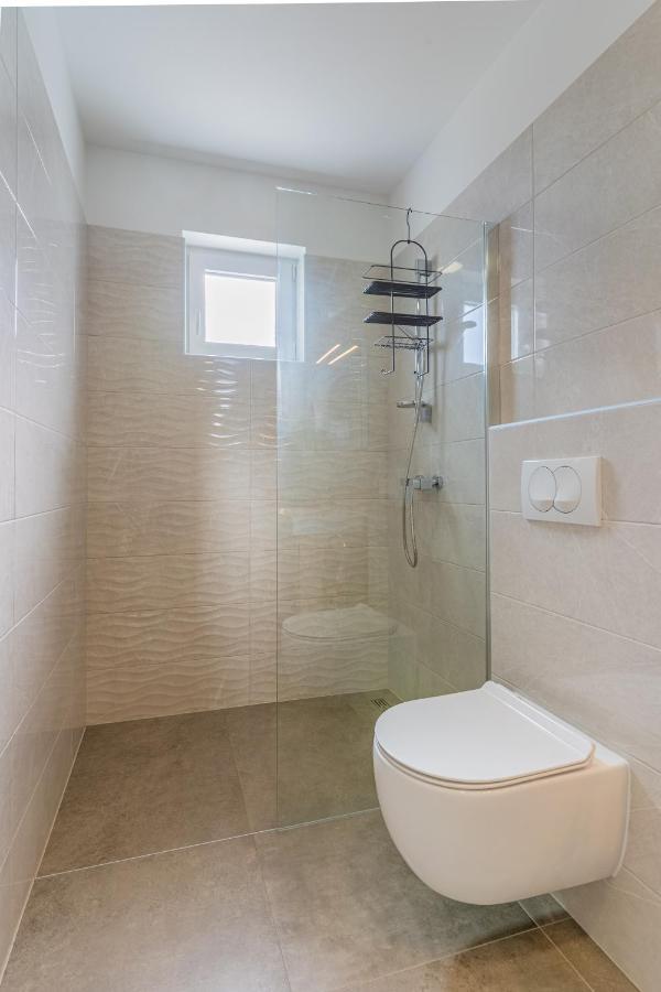 Best Sea View Apartment Cres Luaran gambar