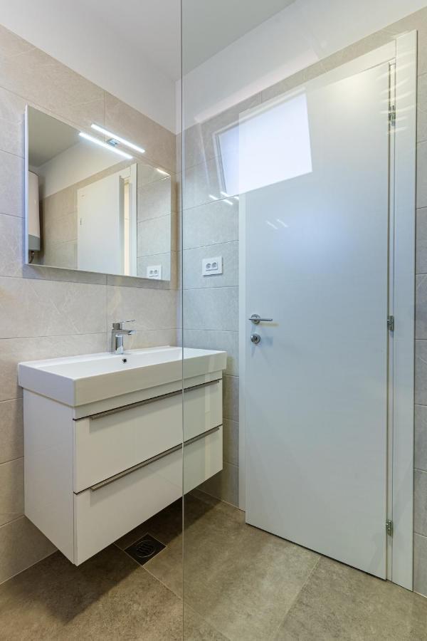 Best Sea View Apartment Cres Luaran gambar