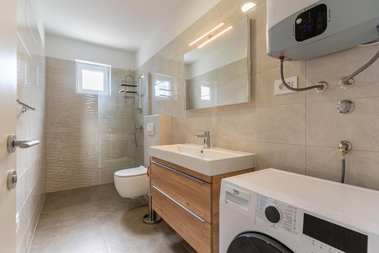 Best Sea View Apartment Cres Luaran gambar
